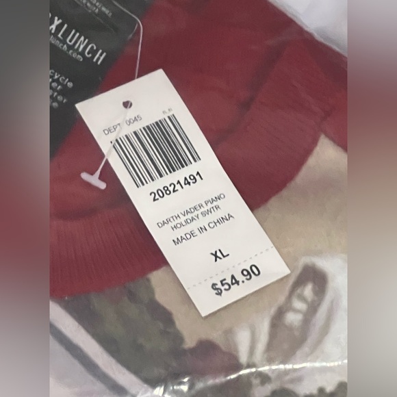 NWT-BoxLunch/Star Wars Darth Vader fireplace holiday sweater 3X - Picture 5 of 12